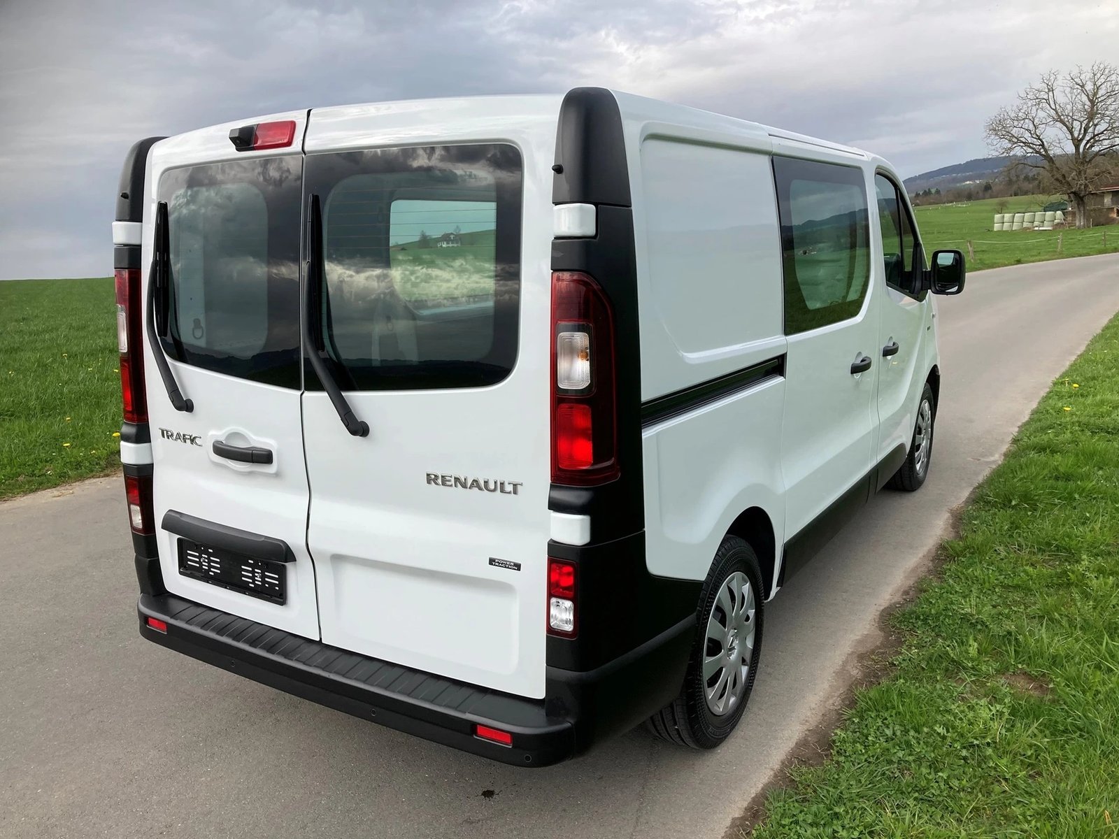 RENAULT Trafic 1.6 dCi 120 2.9t Business L1H1 mit 2 Schiebet, Diesel, Occasion / Utilisé, Manuelle - 4