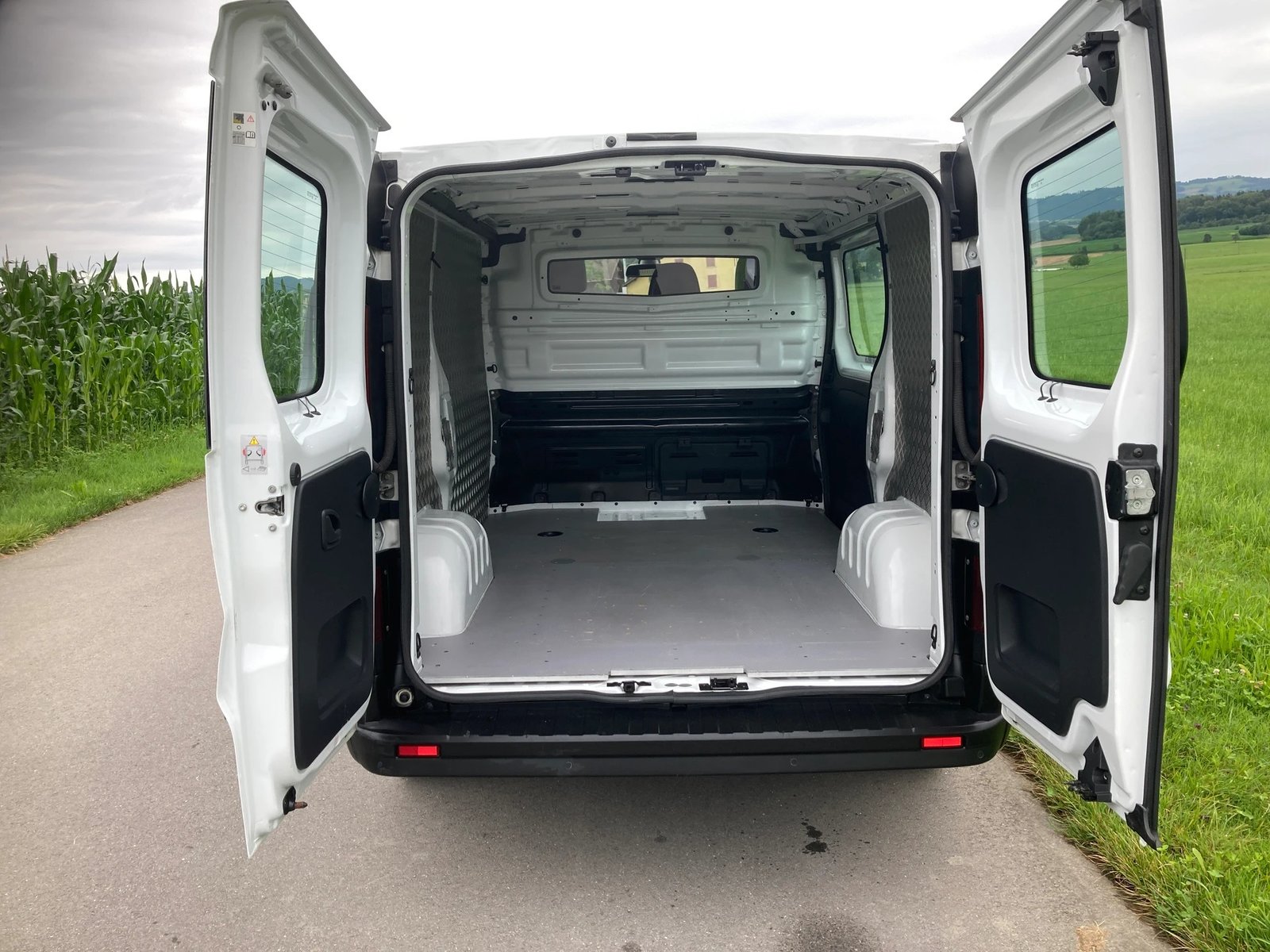RENAULT Trafic 1.6 dCi 120 2.9t Business L1H1 *Nutzlast 1700, Diesel, Occasion / Utilisé, Manuelle - 6