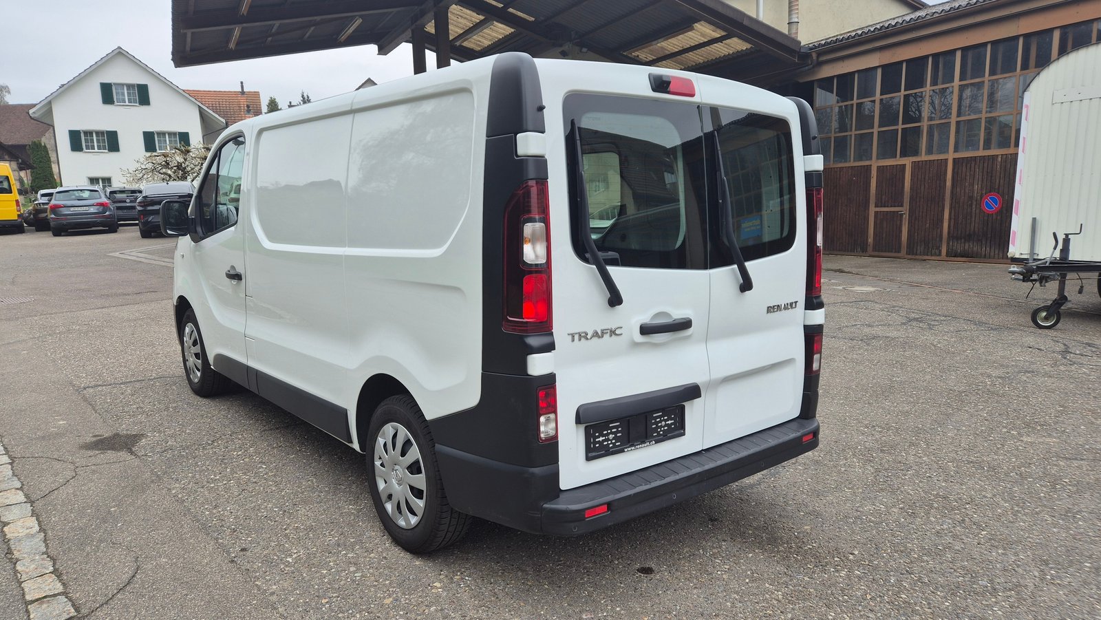 RENAULT Trafic 2.0 Energy dCi 120 3.0t Business L1H1, Diesel, Occasion / Gebraucht, Handschaltung - 3