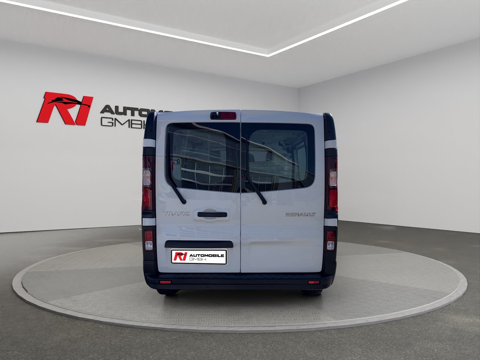 RENAULT Trafic 2.0 Energy dCi 120 3.0t Business L1H1, Diesel, Second hand / Used, Manual - 7