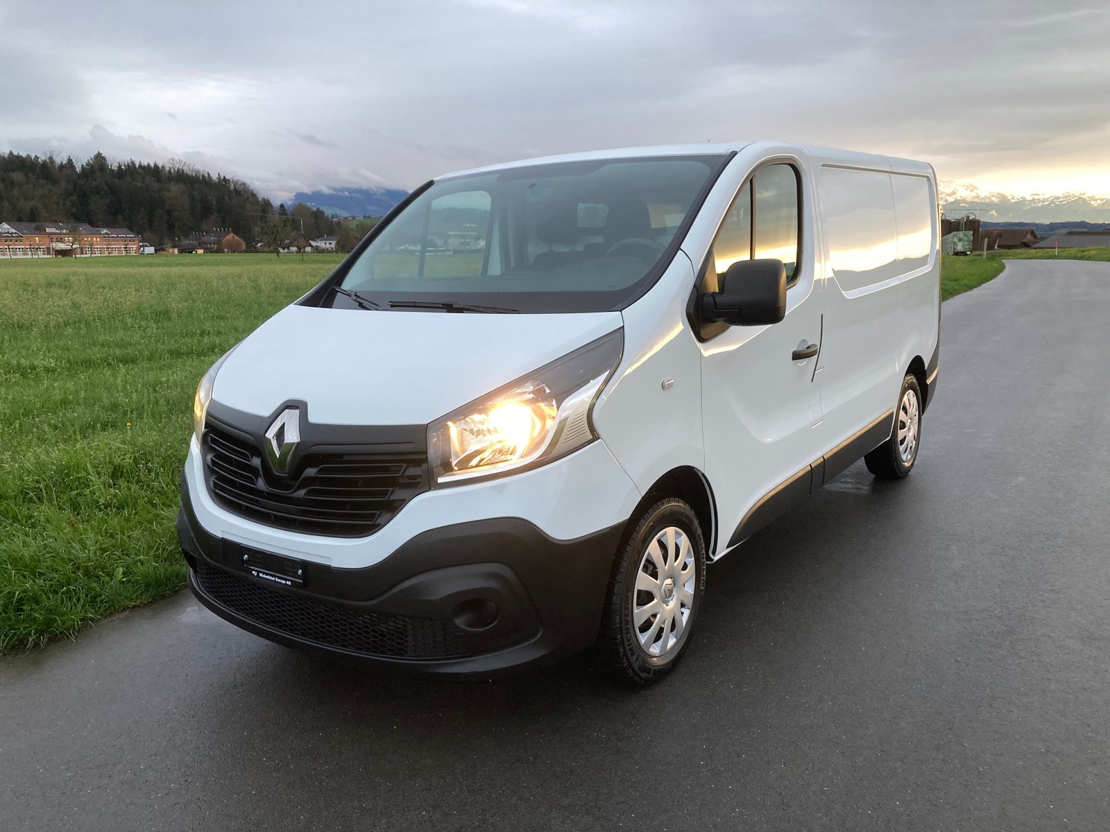 RENAULT Trafic 1.6 ENERGY TwinT. dCi125 2.9t Busin. L1H1 **K