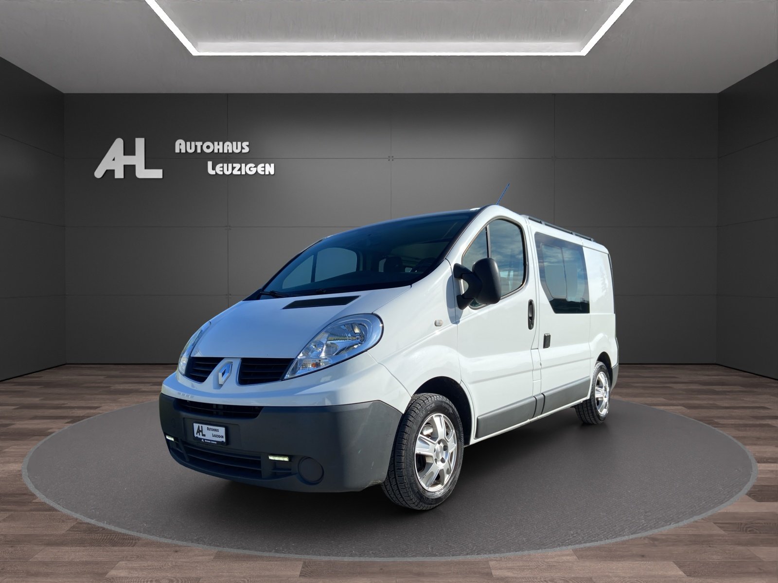 RENAULT Trafic 2.0 dCi 90 2.7t L1H1