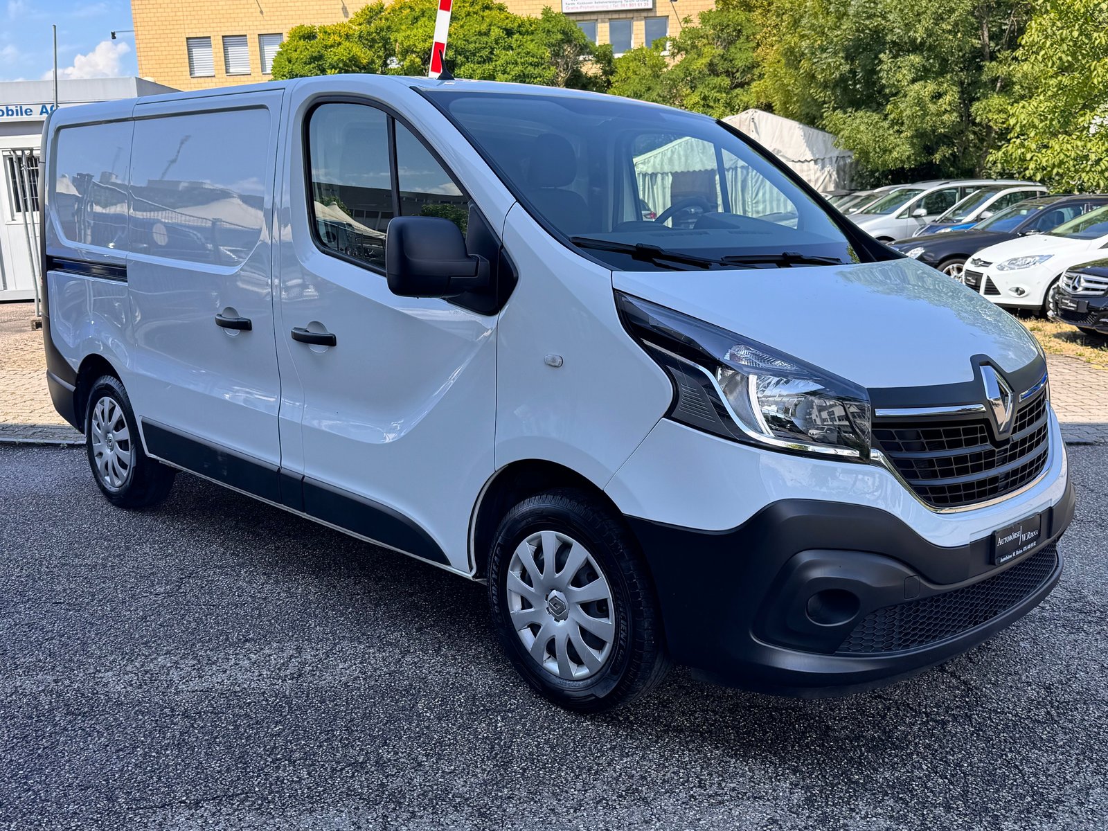 RENAULT Trafic 2.0 Energy dCi 120 3.0t Business L1H1