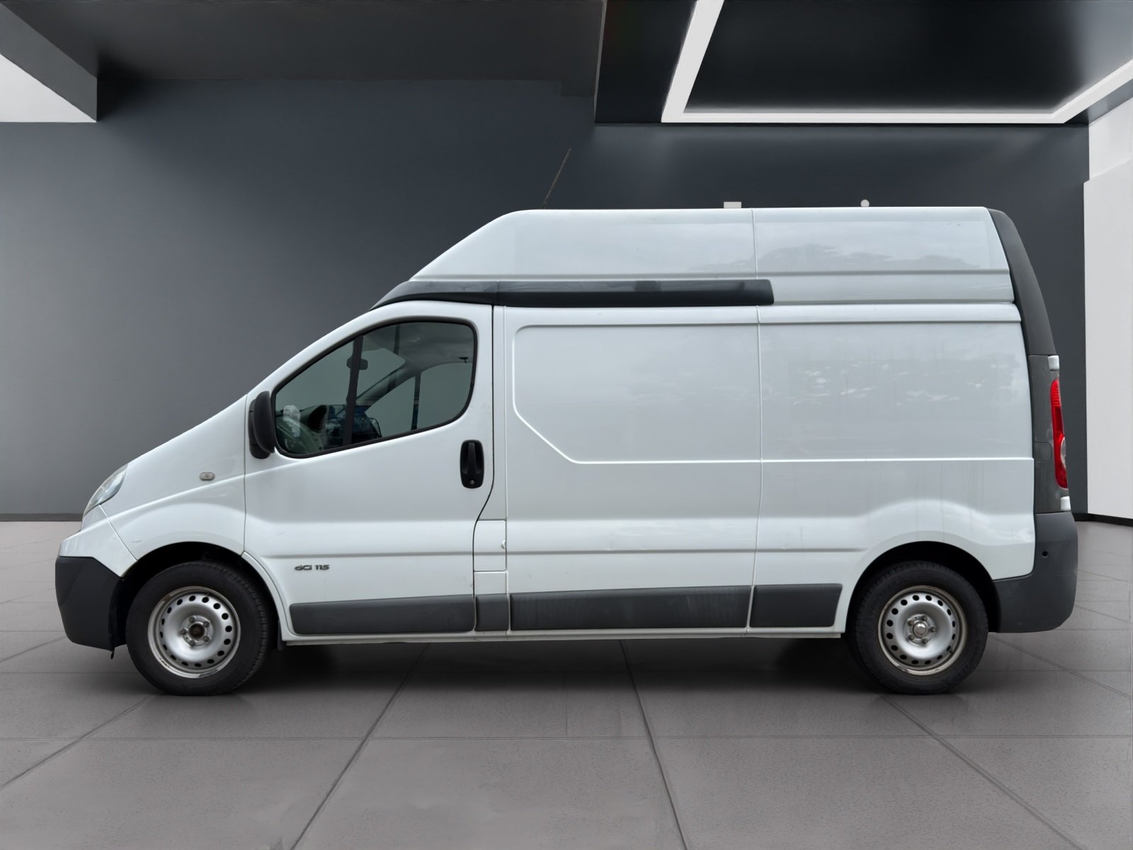 RENAULT Trafic 2.0 dCi 115 2.9t L2H2, Diesel, Occasion / Gebraucht, Handschaltung - 2