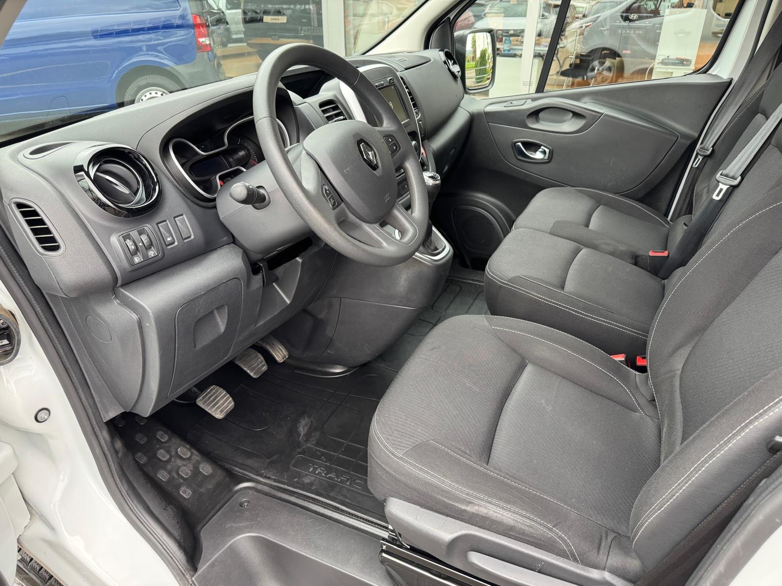 RENAULT Trafic 2.0 dCi 120 3.0t Business L1H1, Diesel, Occasioni / Usate, Manuale - 2
