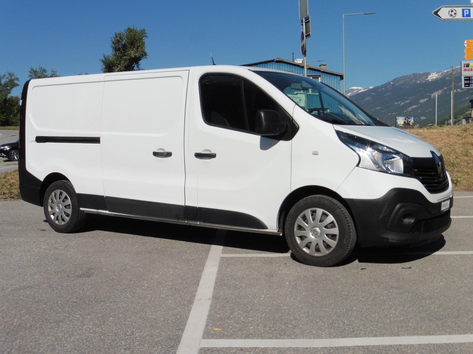 RENAULT Trafic 1.6 ENERGY TwinT. dCi125 2.9t Business L2H1, Diesel, Occasioni / Usate, Manuale - 3