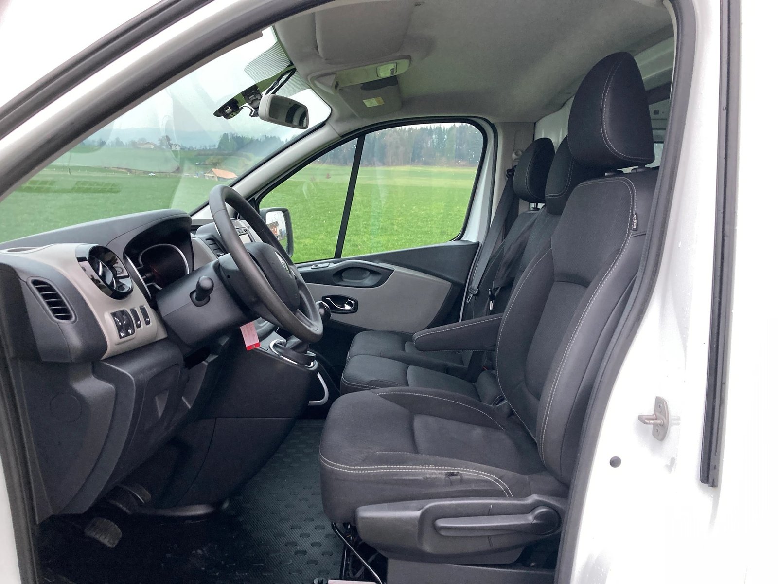 RENAULT Trafic 1.6 dCi 120 2.9t Business L1H1 Nutzlast 1700, Diesel, Occasion / Gebraucht, Handschaltung - 7
