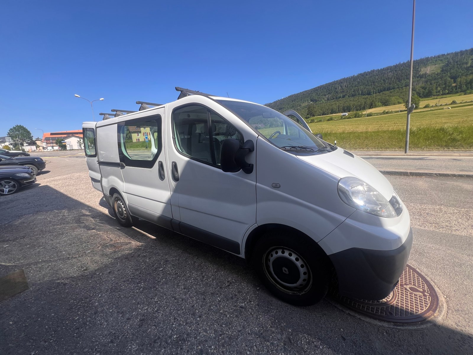 RENAULT Trafic 2.0 dCi 90 2.7t L1H1, Diesel, Second hand / Used, Manual - 3