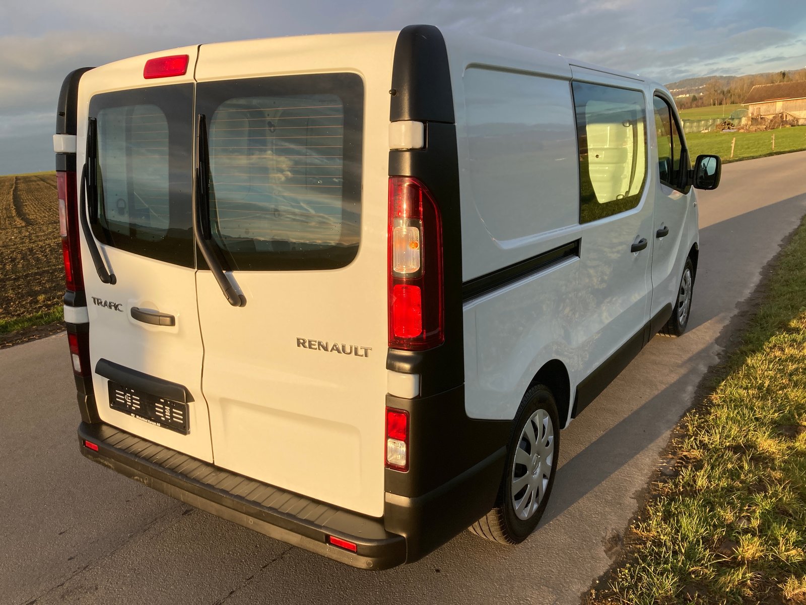 RENAULT Trafic 1.6 dCi 120 2.9t Business L1H1 Nutzlast 1160, Diesel, Occasion / Gebraucht, Handschaltung - 3