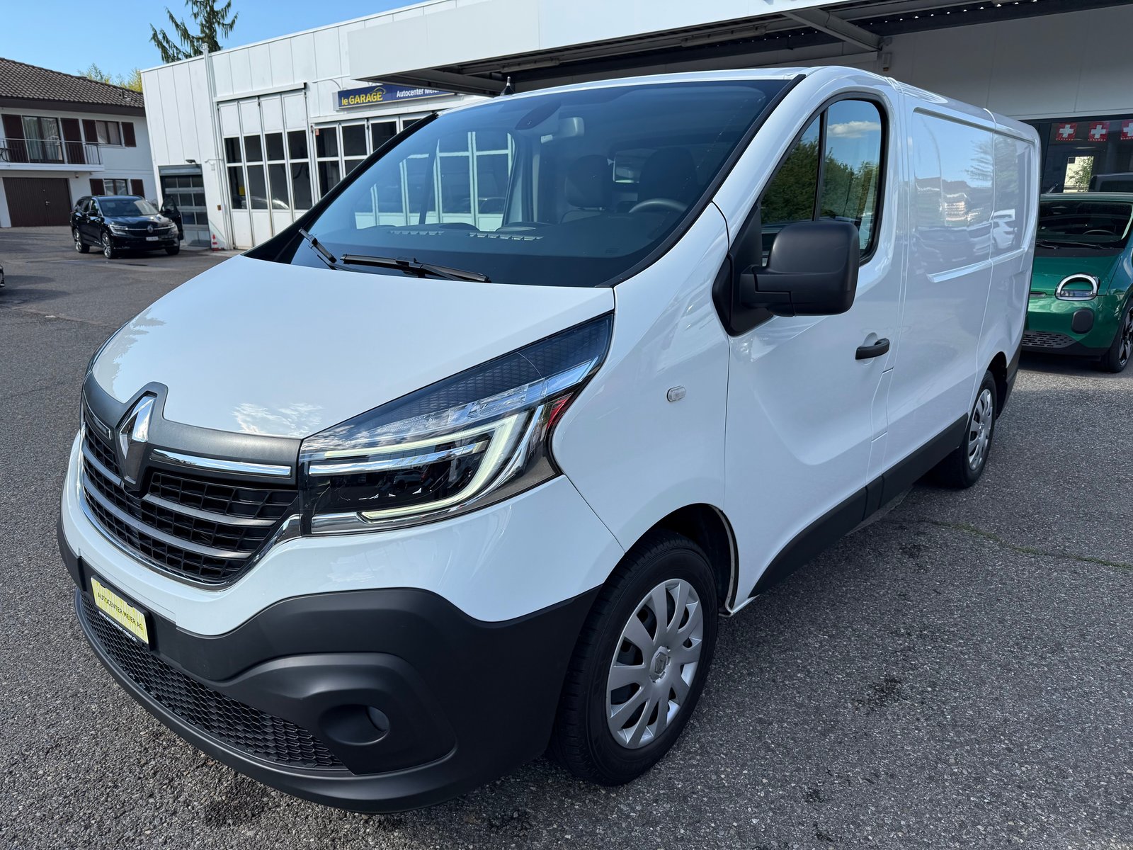 RENAULT Trafic 2.0 Energy dCi 120 3.0t Business L1H1, Diesel, Occasion / Gebraucht, Handschaltung - 2