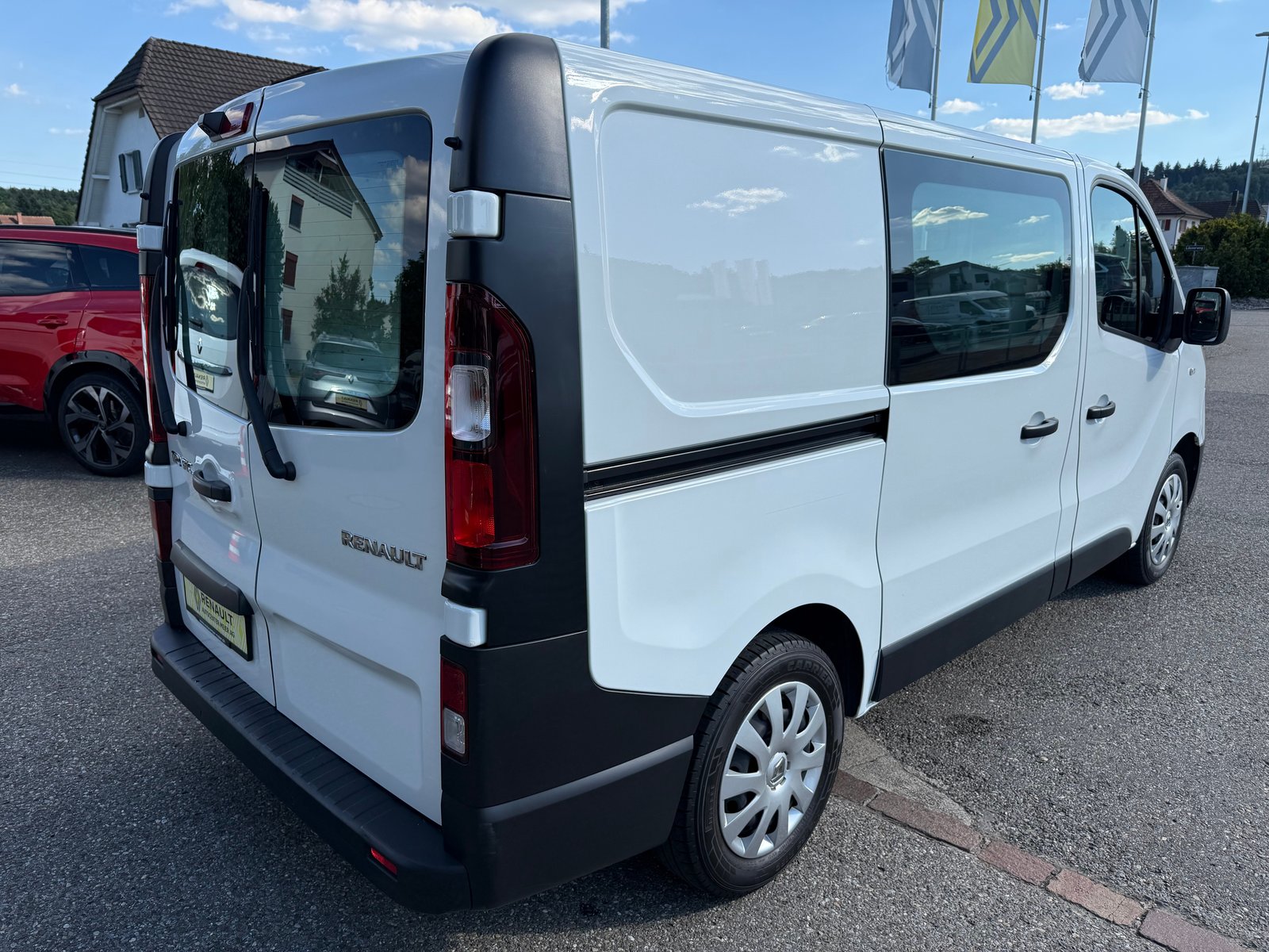 RENAULT Trafic 2.0 Energy dCi 120 3.0t Business L1H1, Diesel, Occasion / Gebraucht, Handschaltung - 6
