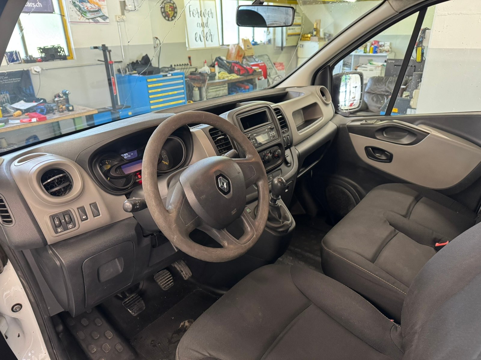 RENAULT Trafic 1.6 dCi 90 2.7t Access L1H1, Diesel, Second hand / Used, Manual - 7