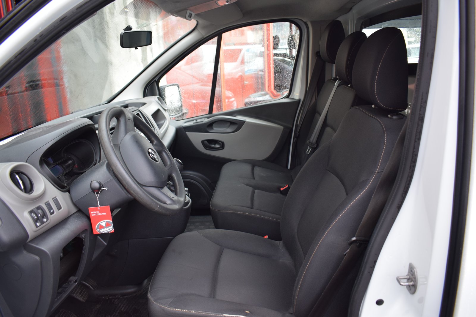 RENAULT Trafic 1.6 dCi 95 2.7t Access L1H1, Diesel, Second hand / Used, Manual - 5