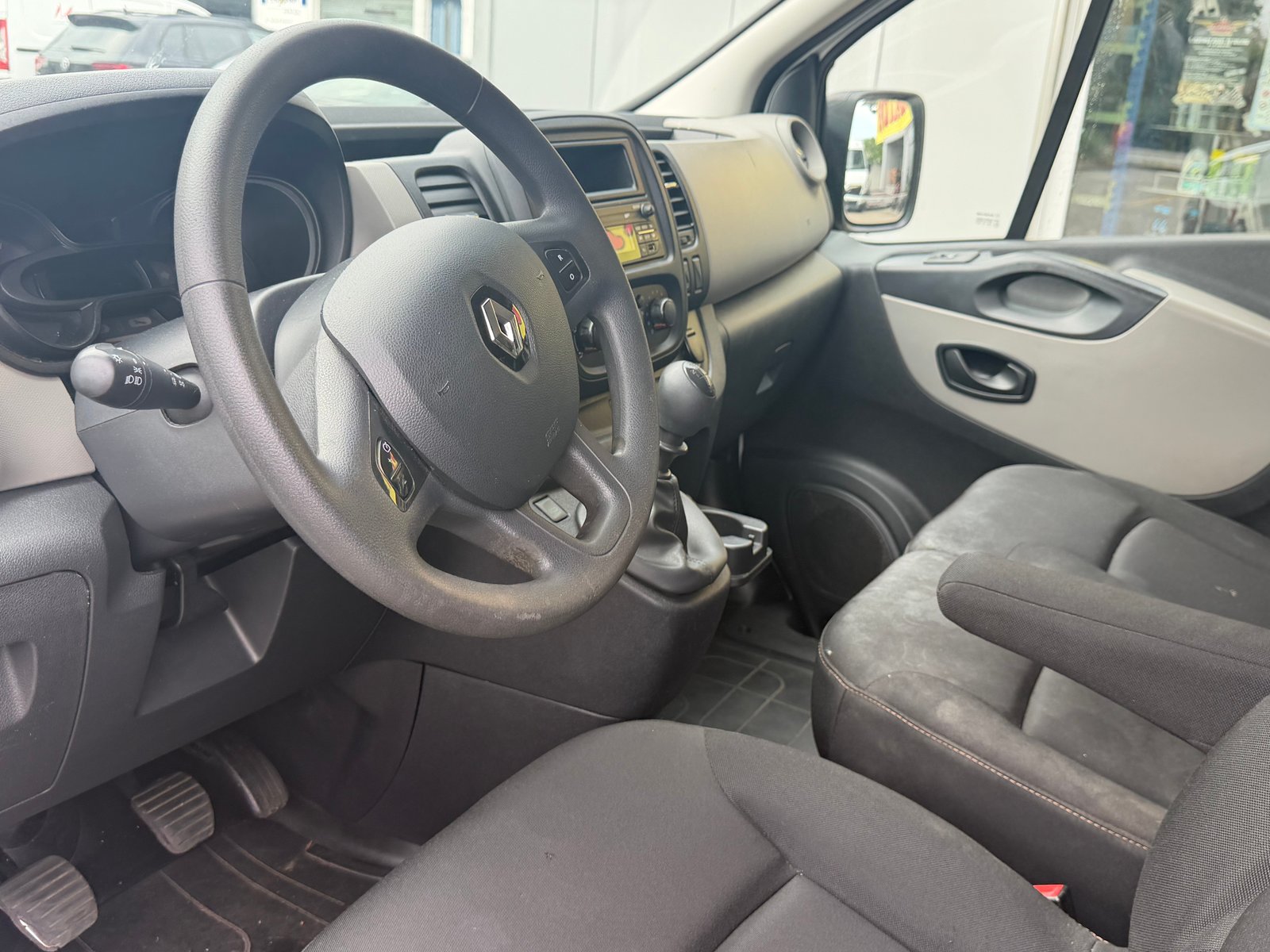 RENAULT Trafic 1.6 dCi 95 2.9t Business L1H1, Diesel, Occasion / Utilisé, Manuelle - 7