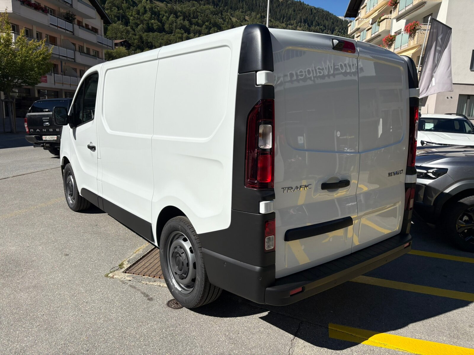 RENAULT Trafic 2.0 Blue dCi110 Advance L1H1, Diesel, Second hand / Used, Manual - 7