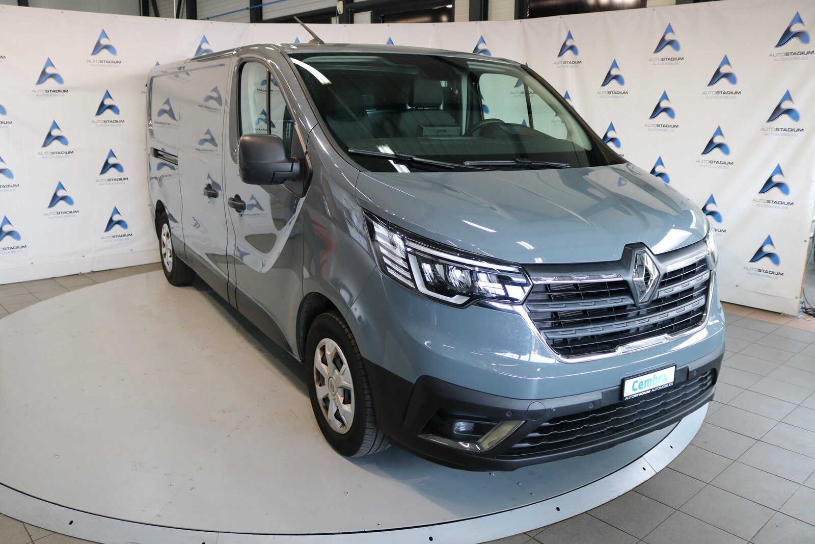 RENAULT Trafic 2.0 Blue dCi 150 Advance L2H1 EDC EN