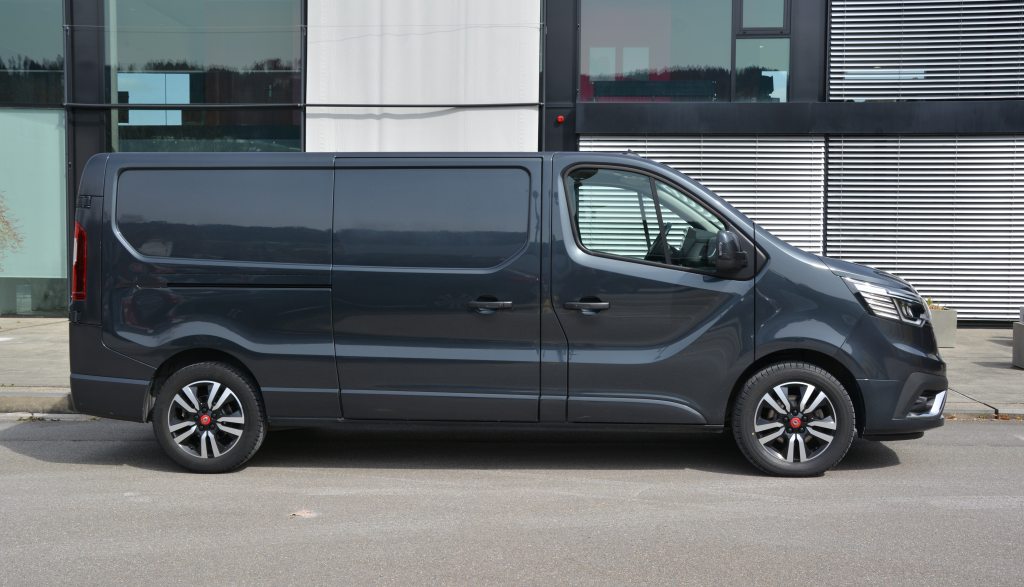 RENAULT Trafic 2.0 dCi Blue 150 Advance L2 H1, Diesel, Occasion / Utilisé, Automatique - 2