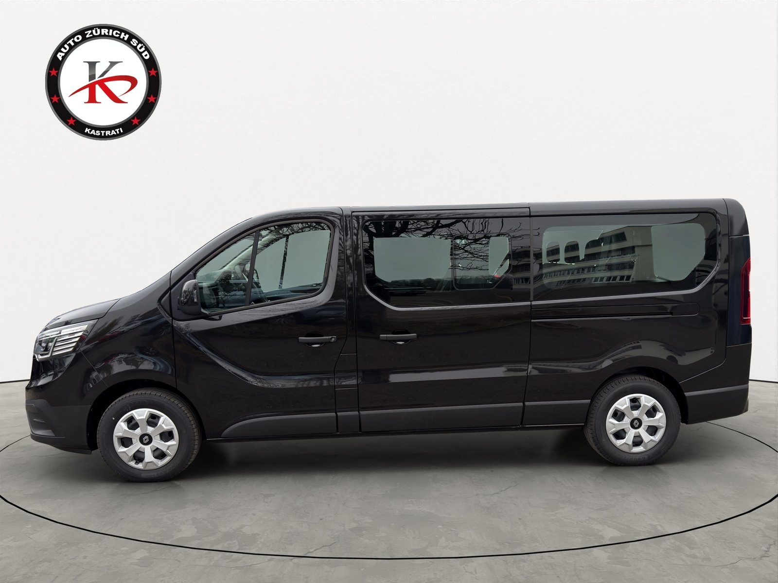 RENAULT TRAFIC, Diesel, New car, Manual - 3