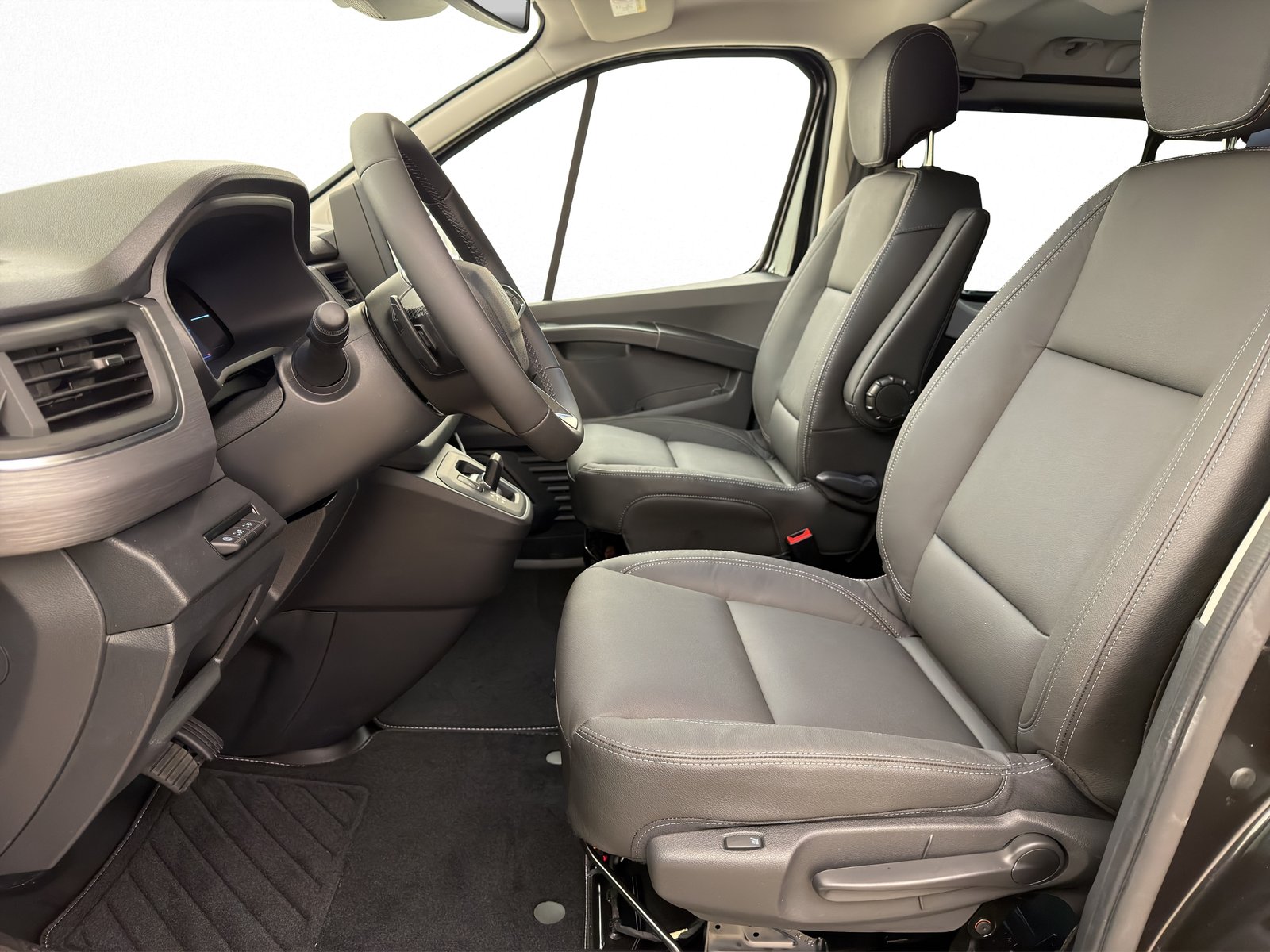RENAULT Trafic Spaceclass 2.0 dCi Blue, Diesel, Voiture nouvelle, Automatique - 7