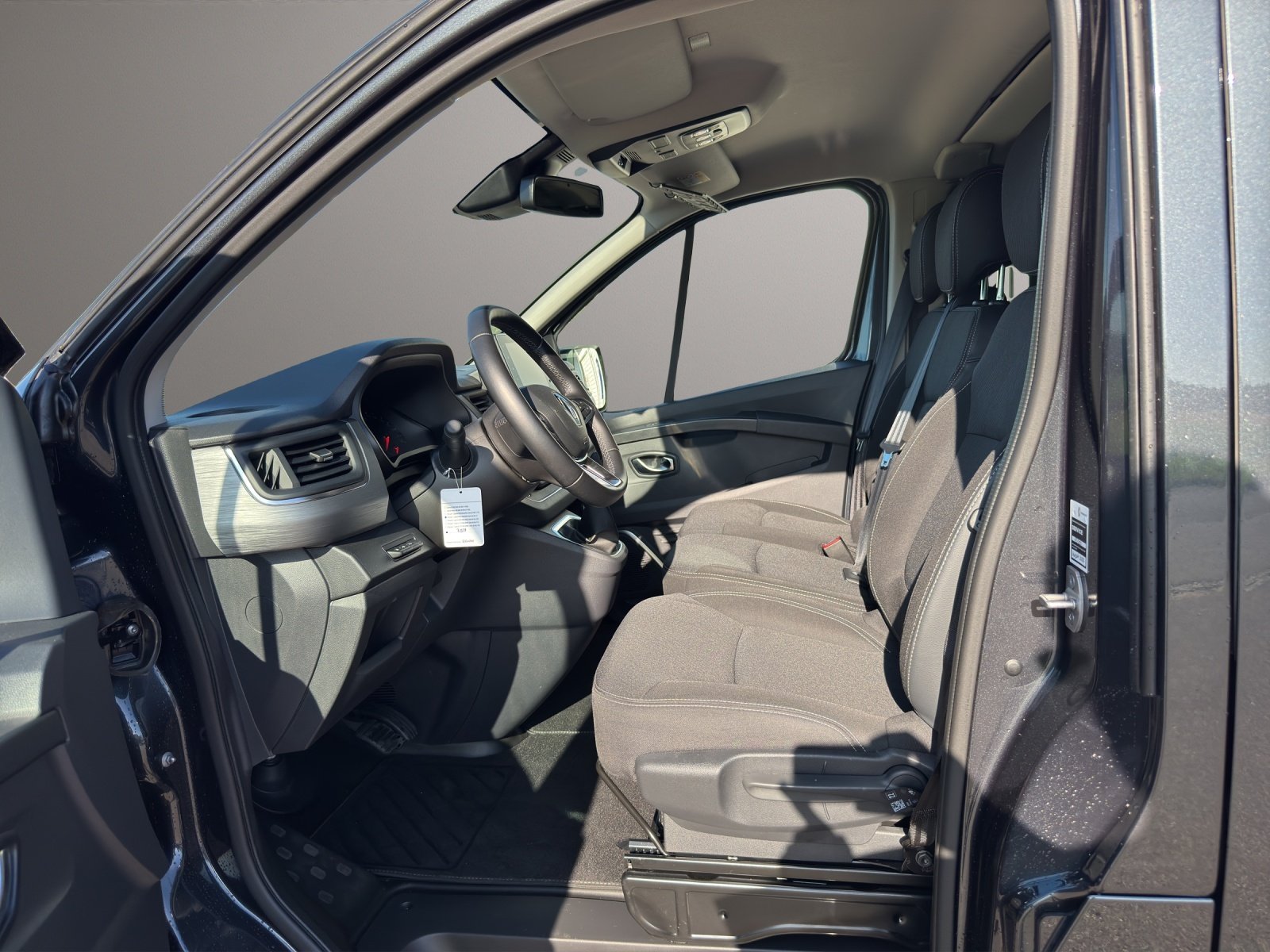 RENAULT Neuer Trafic Spaceclass dCi 170 EDC, Diesel, Occasion / Utilisé, Automatique - 7