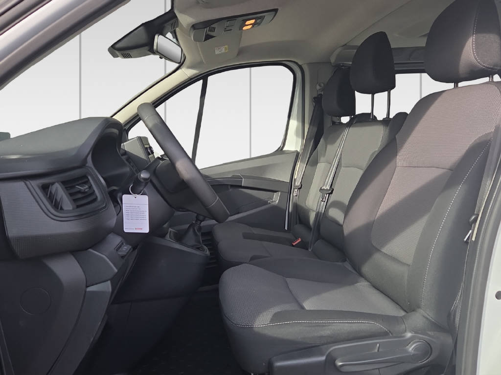 RENAULT Trafic Passenger 2.0 dCi Blue 110 equilibre, Diesel, Occasion / Utilisé, Manuelle - 4