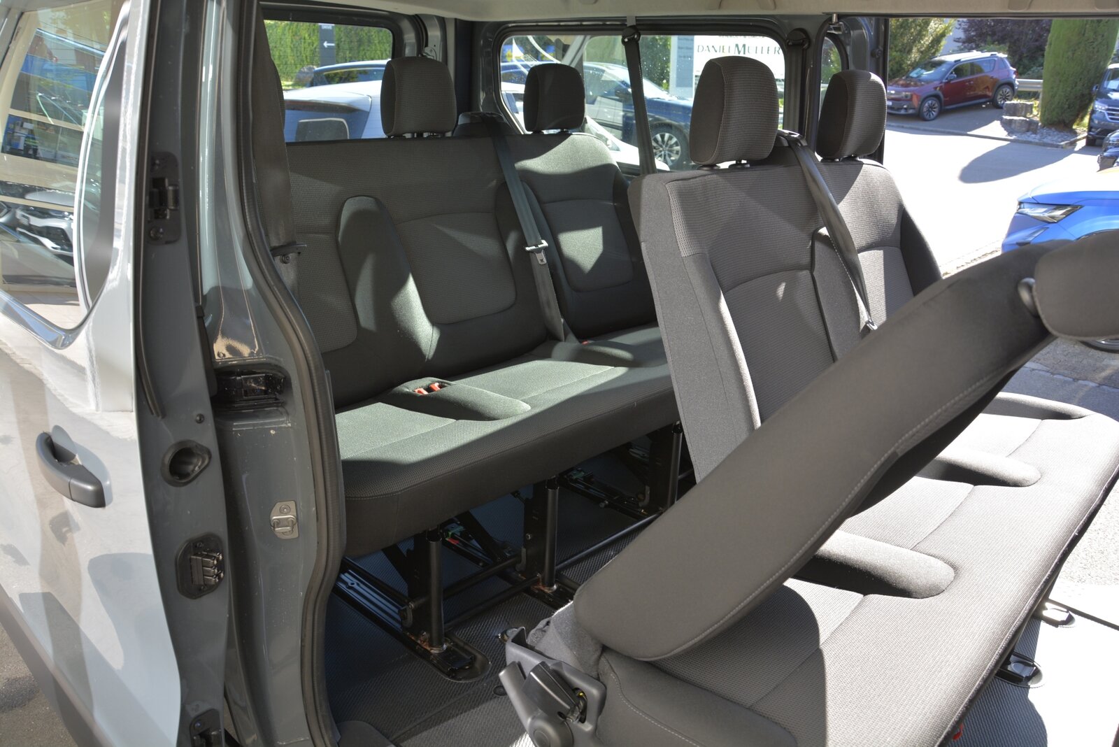 RENAULT Trafic Grand Passenger 2.0 dCi Blue 150 evolution, Diesel, Second hand / Used, Automatic - 7