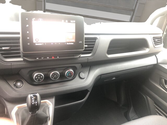 RENAULT Trafic Grand Passenger 2.0 dCi Blue 150 evolution, Diesel, Occasion / Gebraucht, Automatik - 7