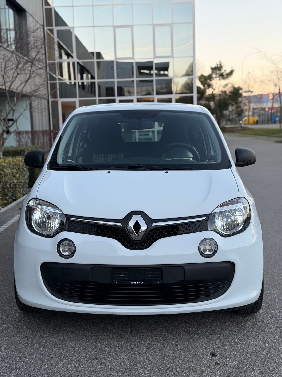 RENAULT Twingo 1.0 Liberty, Petrol, Second hand / Used, Manual - 4
