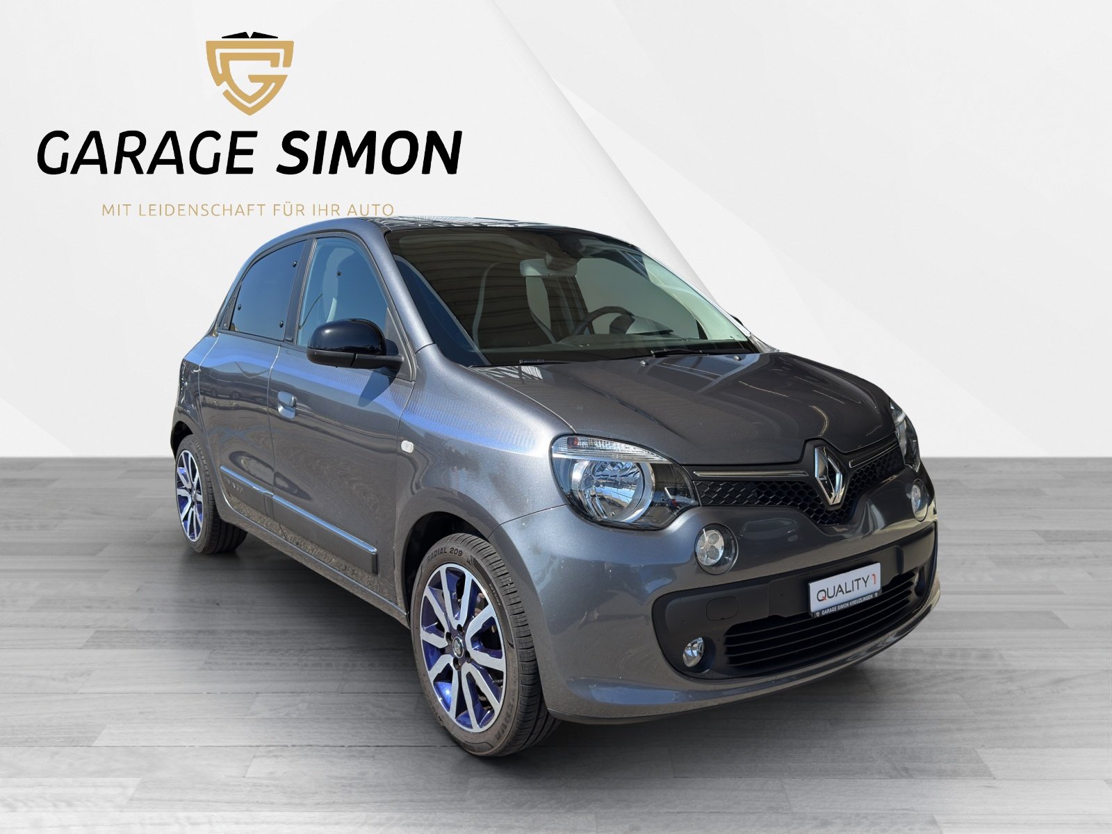 RENAULT Twingo 0.9 Swiss Edition SPORT EDITION EDC *** RÜCK