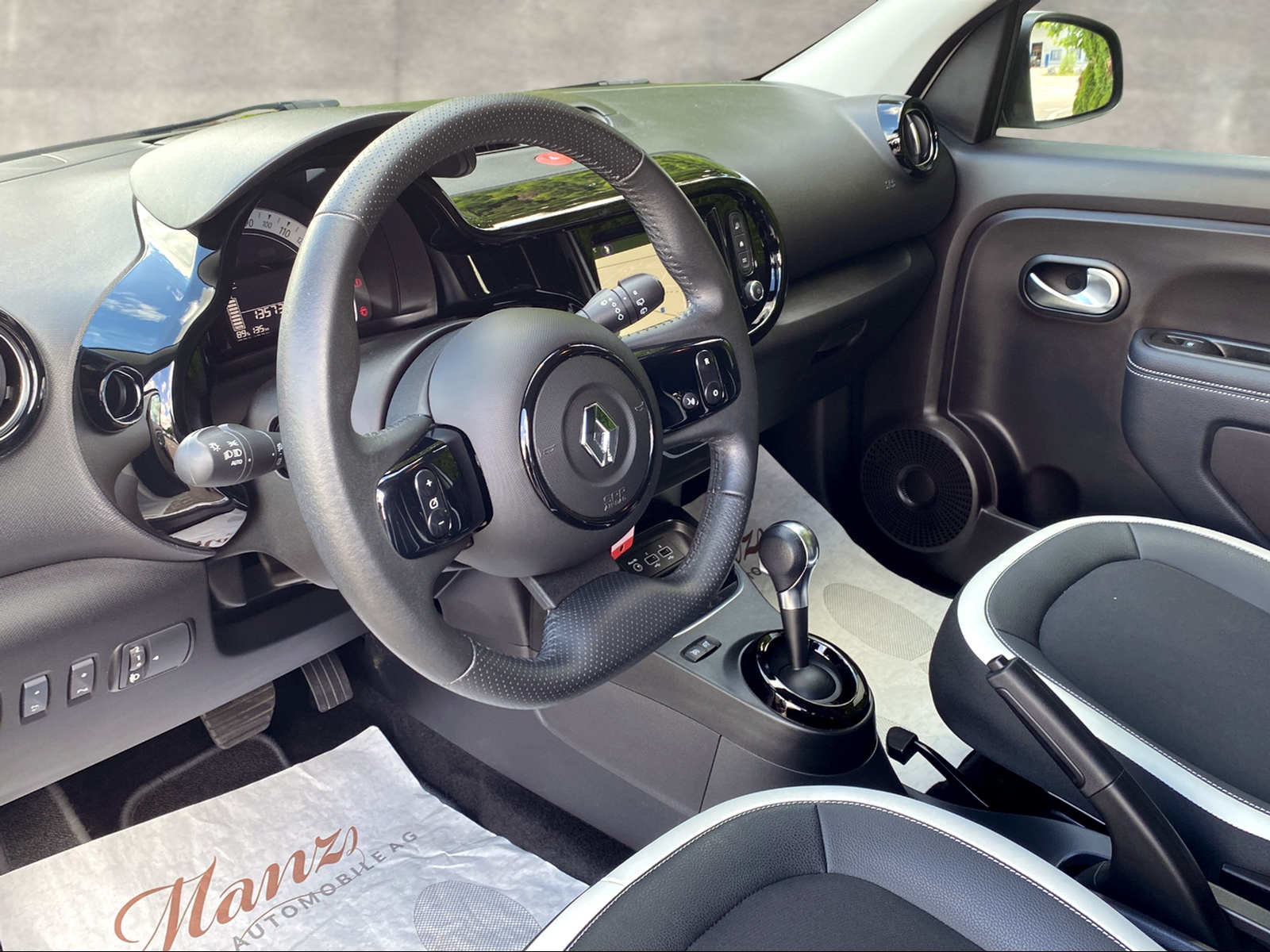 RENAULT Twingo Electric 81PS Urban Night **Elektrisches-Stof, Electric, Second hand / Used, Automatic - 6