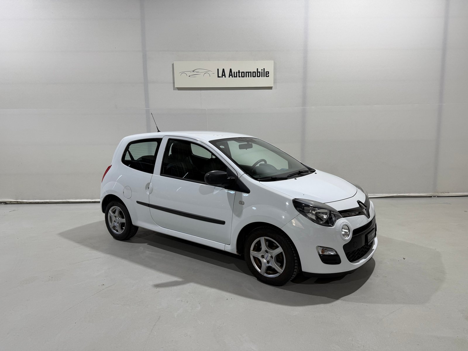 RENAULT Twingo 1.2 16V Expression, Petrol, Second hand / Used, Manual - 6