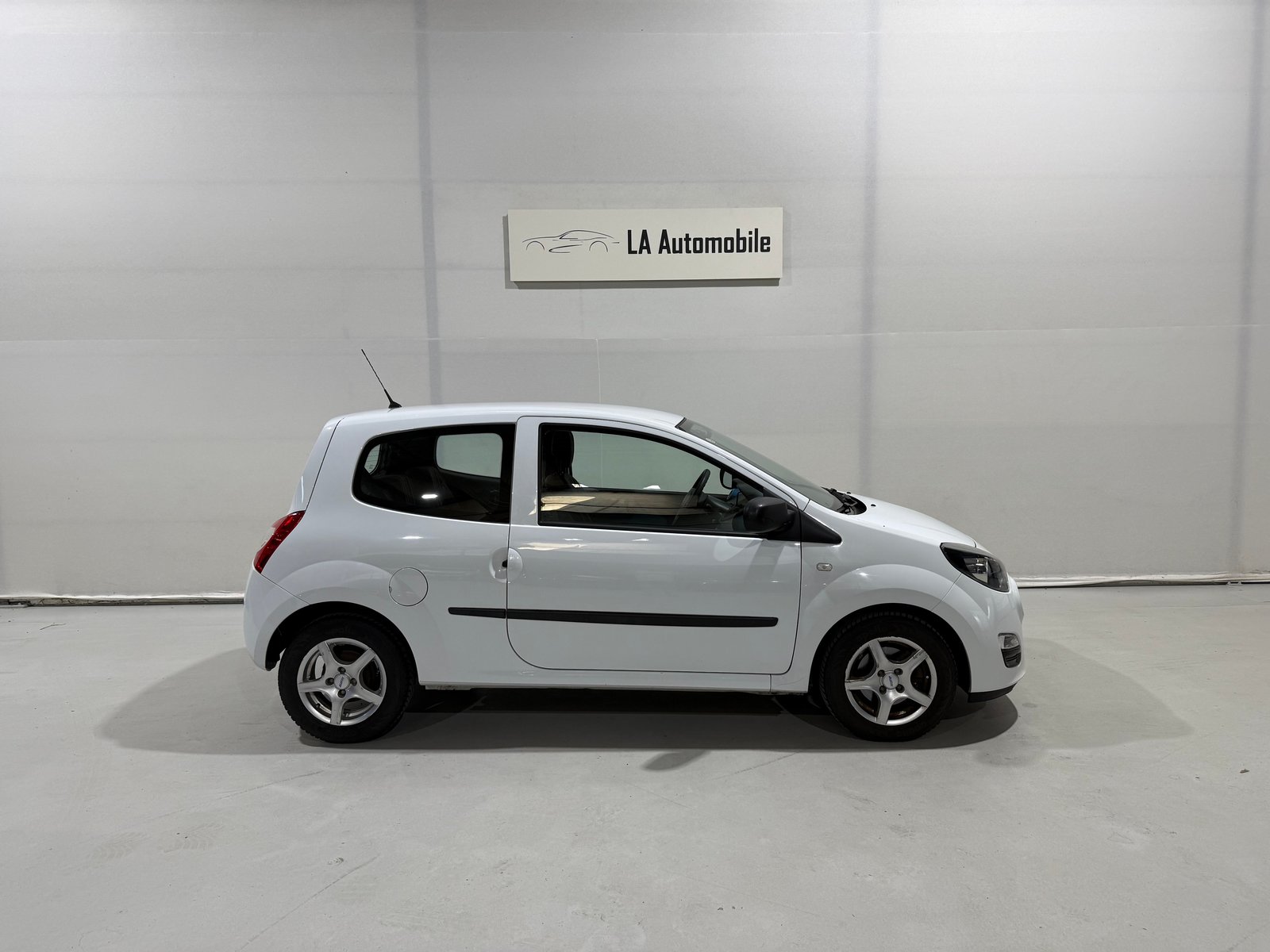RENAULT Twingo 1.2 16V Expression, Petrol, Second hand / Used, Manual - 7