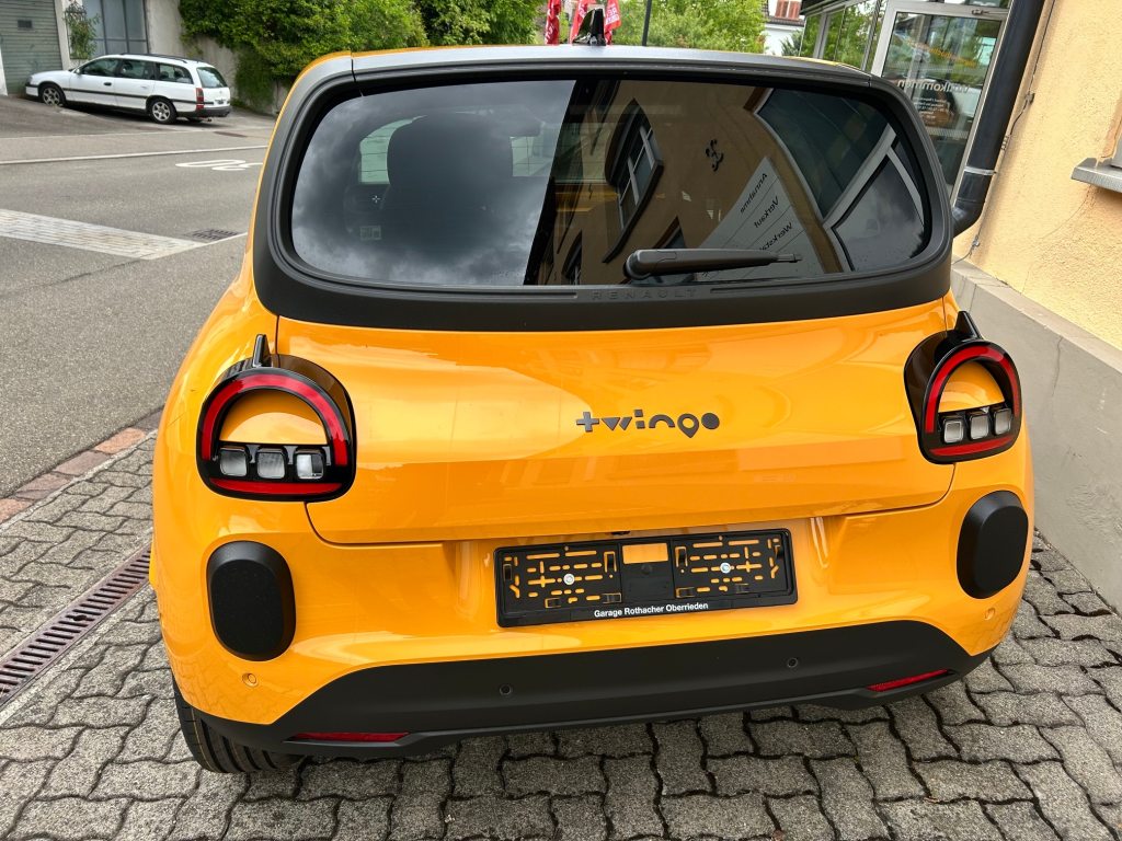 RENAULT TWINGO Urban Range techno, Électrique, Voiture nouvelle, Automatique - 3