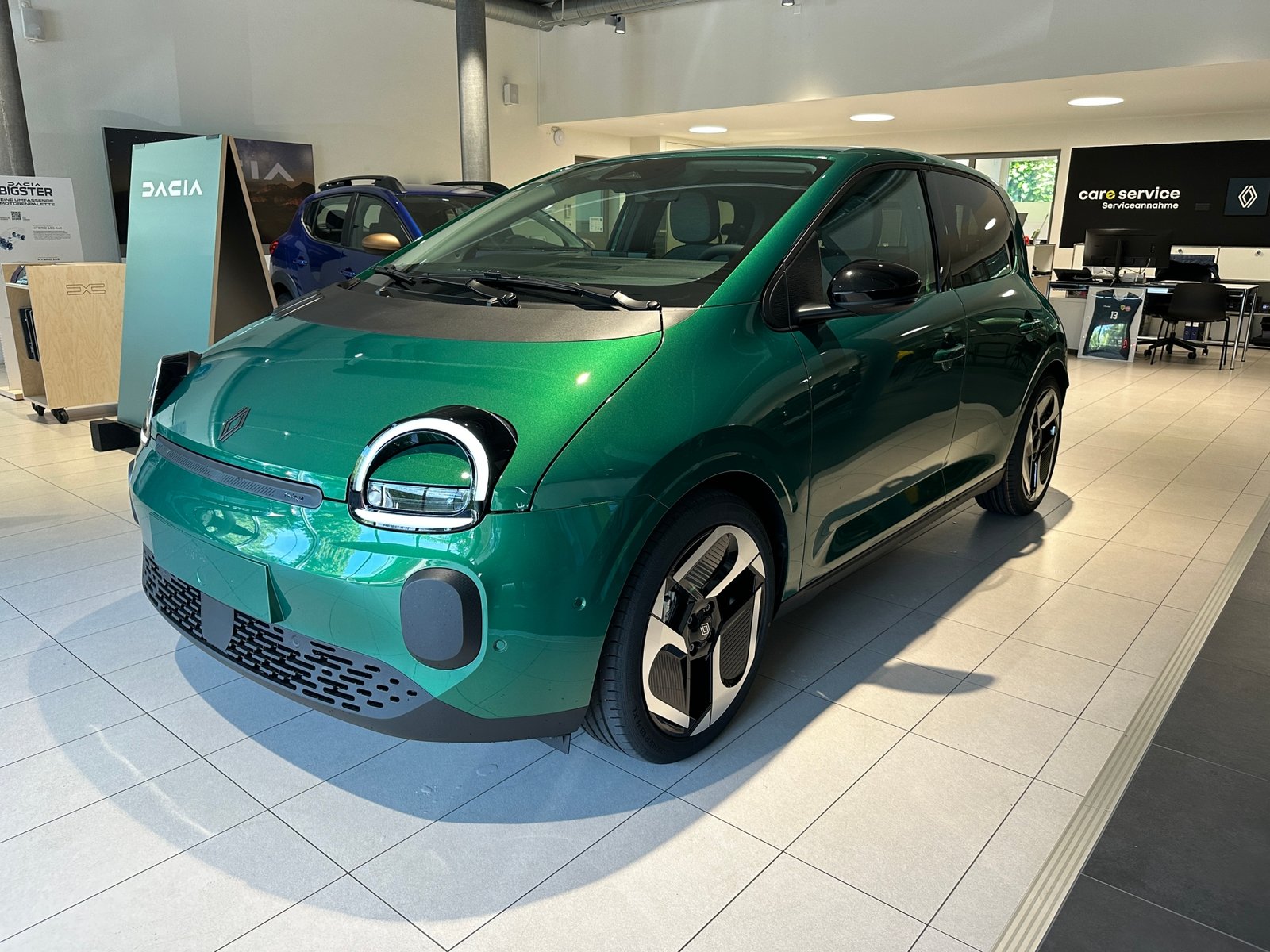 RENAULT TWINGO E-TECH ELECTRIC techno 80PS Urban Range