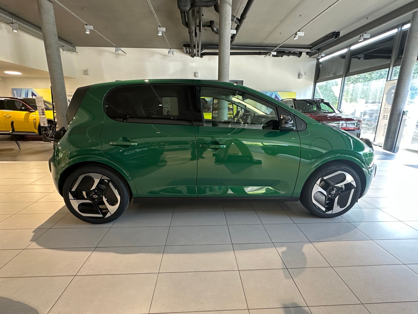 RENAULT TWINGO E-TECH ELECTRIC techno 80PS Urban Range, Électrique, Voiture nouvelle, Automatique - 6