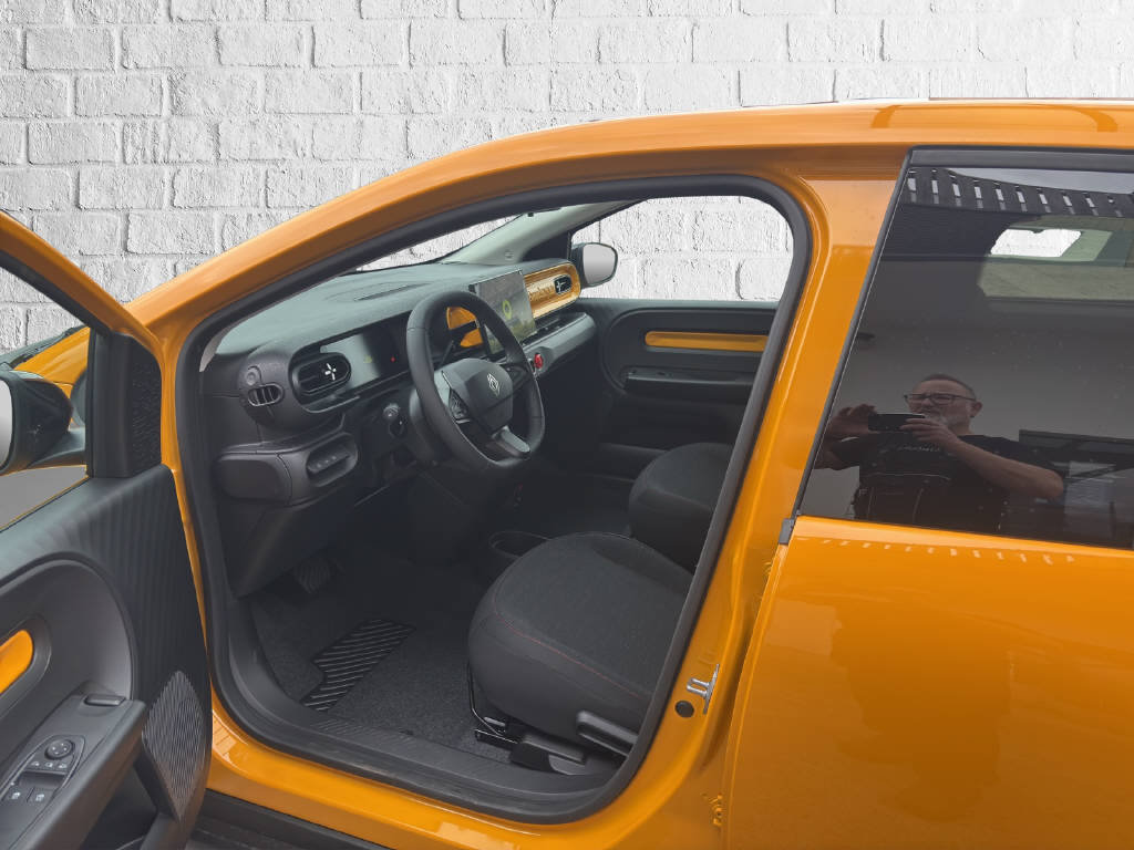 RENAULT Twingo E-Tech Urban Range techno, Électrique, Voiture nouvelle, Automatique - 6
