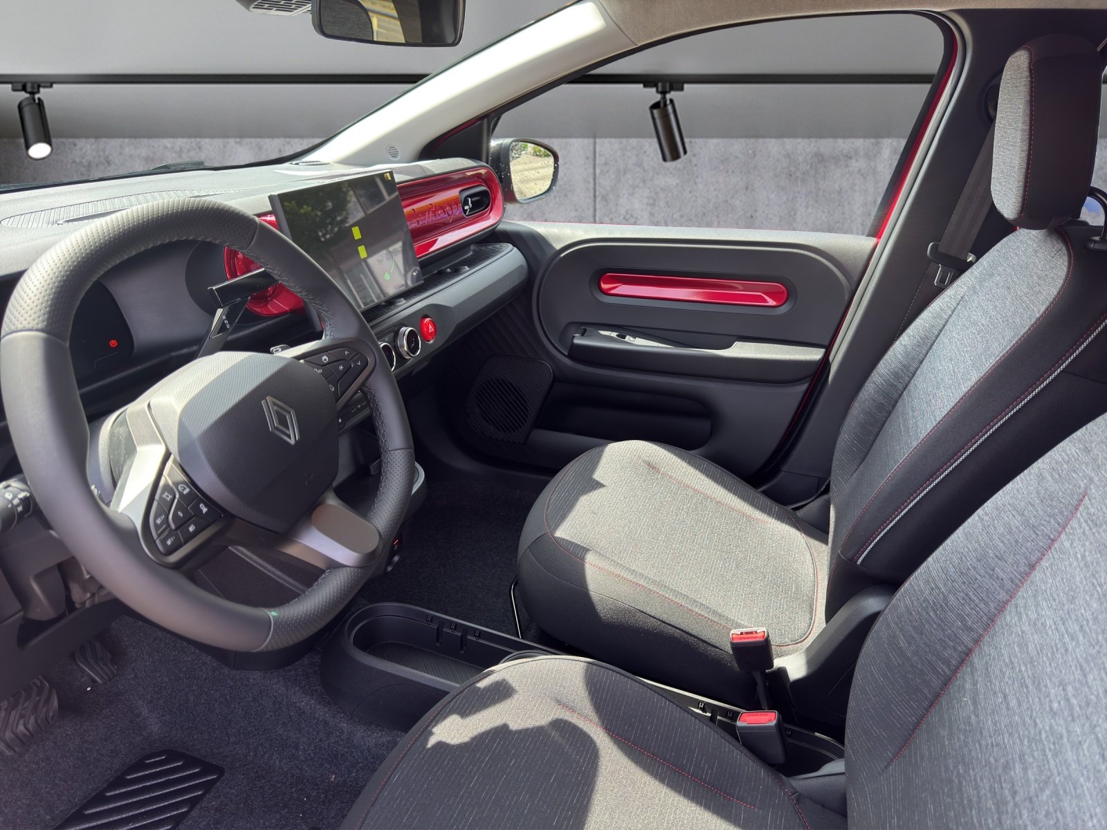 RENAULT Twingo E-Tech 27kWh Techno, Electric, New car, Automatic - 6
