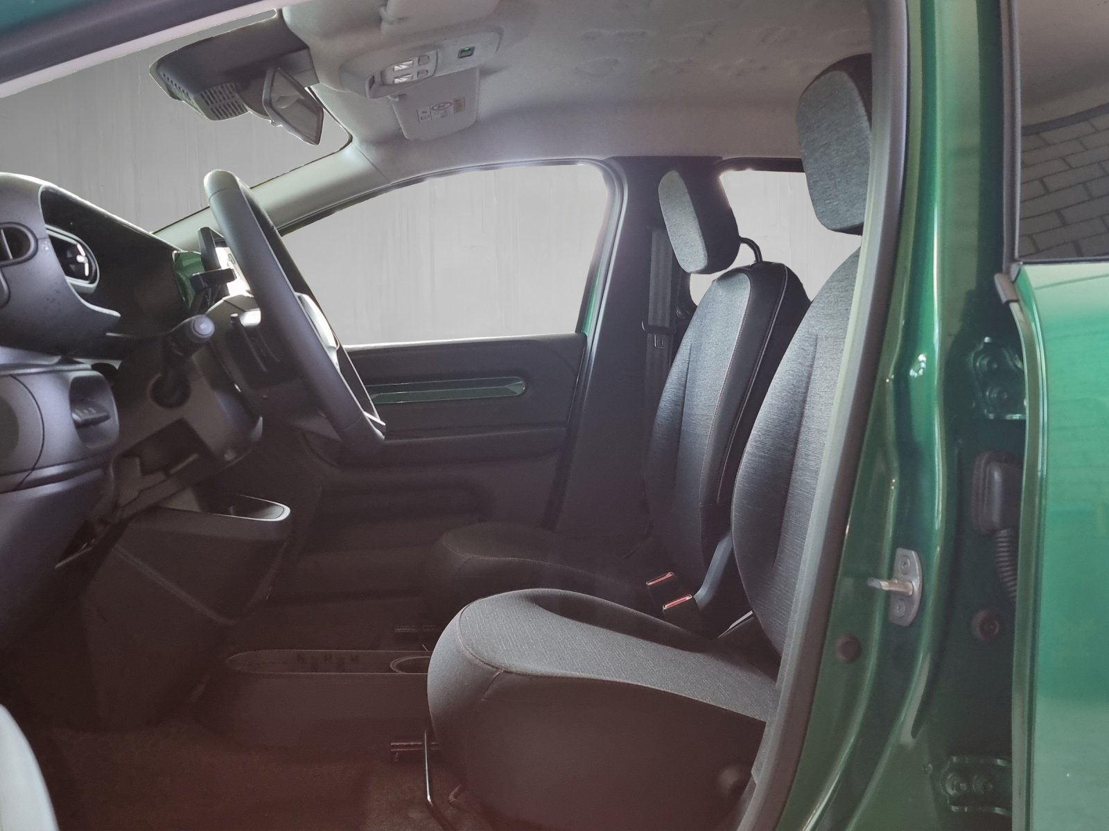 RENAULT Twingo E-Tech Urban Range tech, Electric, New car, Automatic - 7