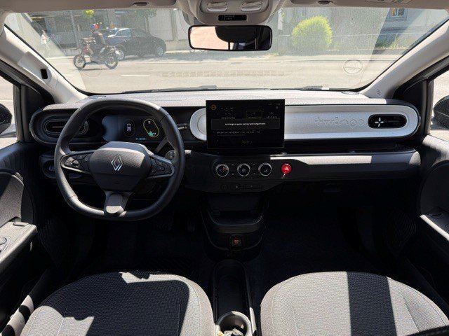 RENAULT Twingo E-Tech Urban Range evolution, Elettrica, Auto nuove, Automatico - 6