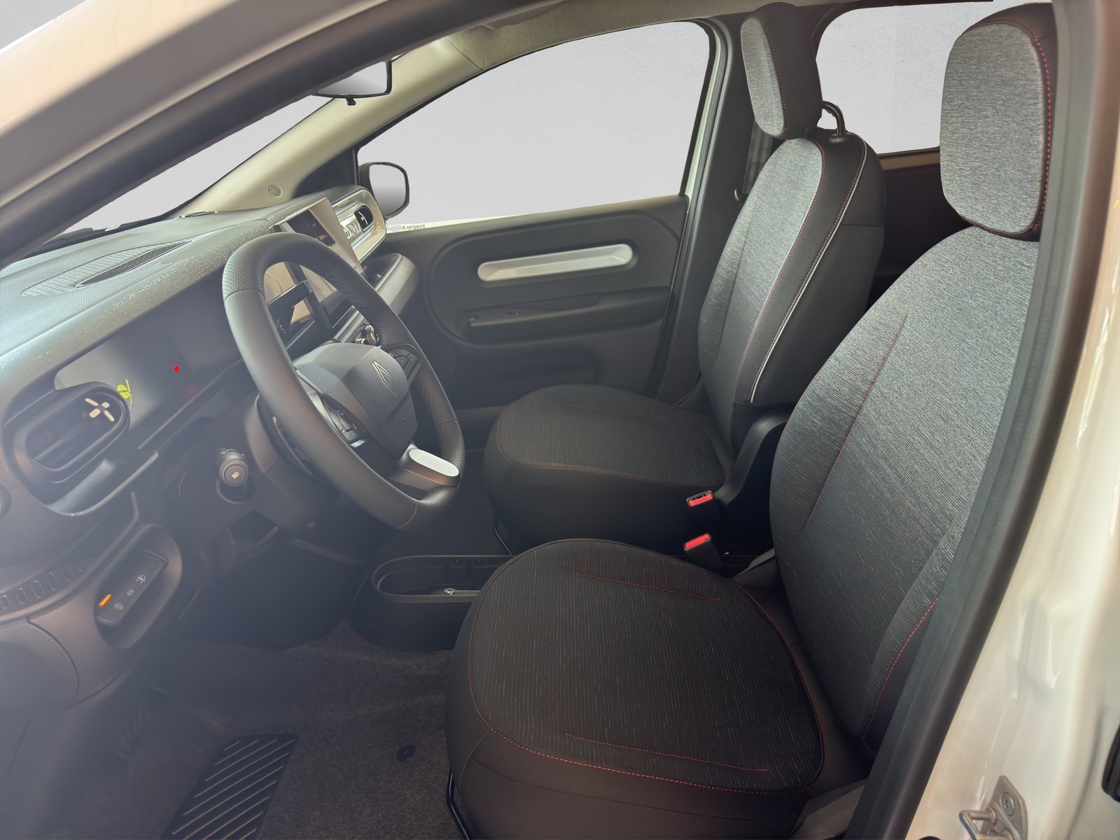 RENAULT Twingo E-Tech 27kWh Techno, Électrique, Voiture nouvelle, Automatique - 7