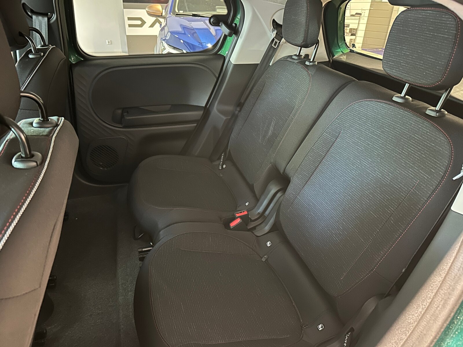 RENAULT TWINGO E-TECH ELECTRIC techno 80PS Urban Range, Electric, New car, Automatic - 4