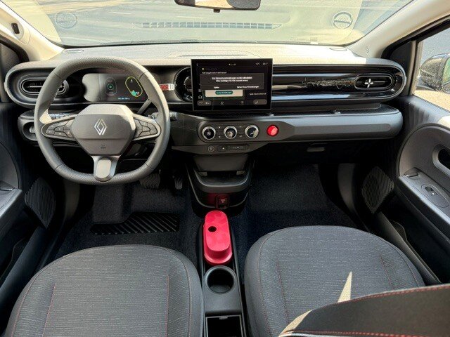 RENAULT Twingo E-Tech Urban Range techno, Electric, New car, Automatic - 6