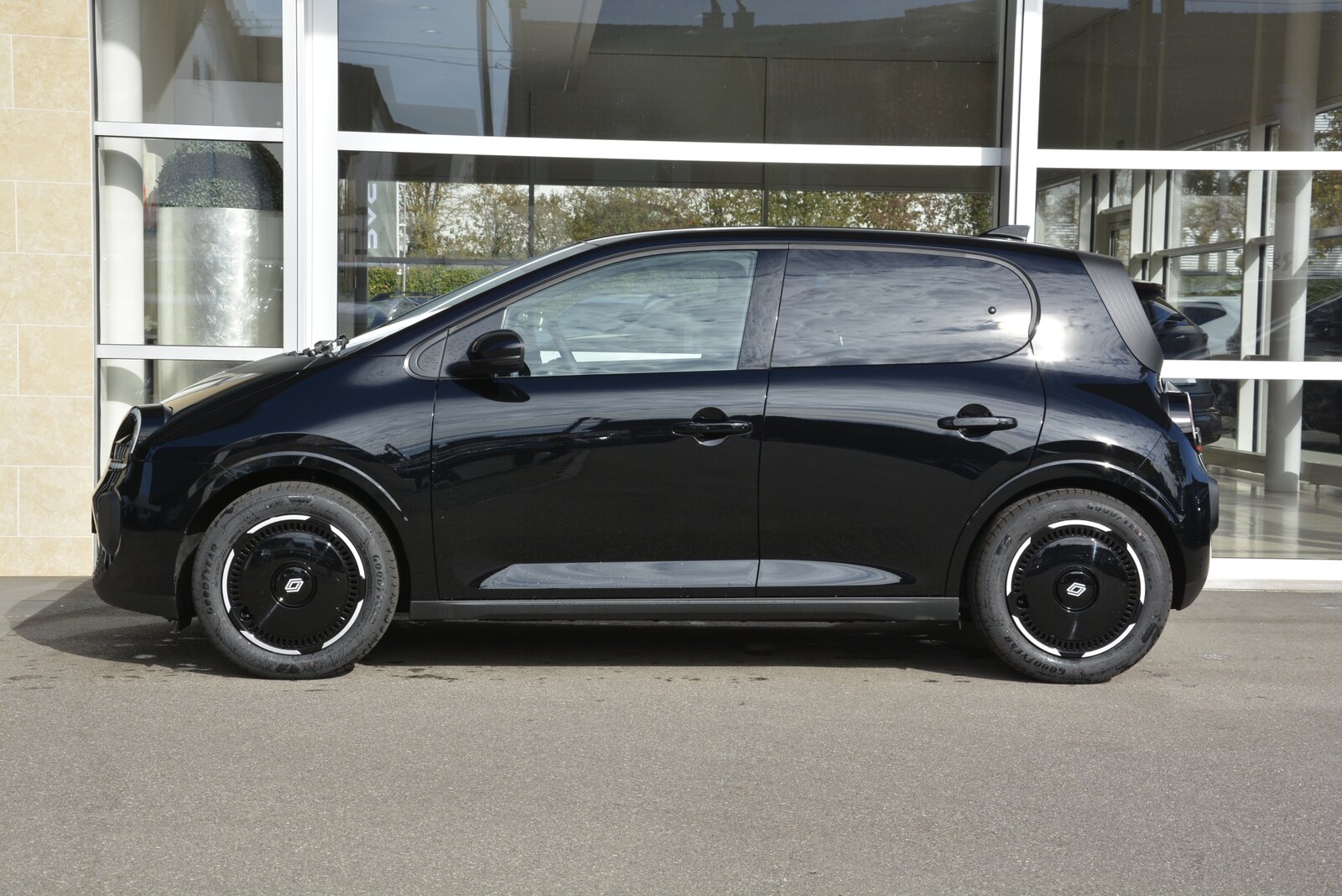 RENAULT TWINGO ELECTRIC techno 80PS Urban Range, Électrique, Voiture nouvelle, Automatique - 3
