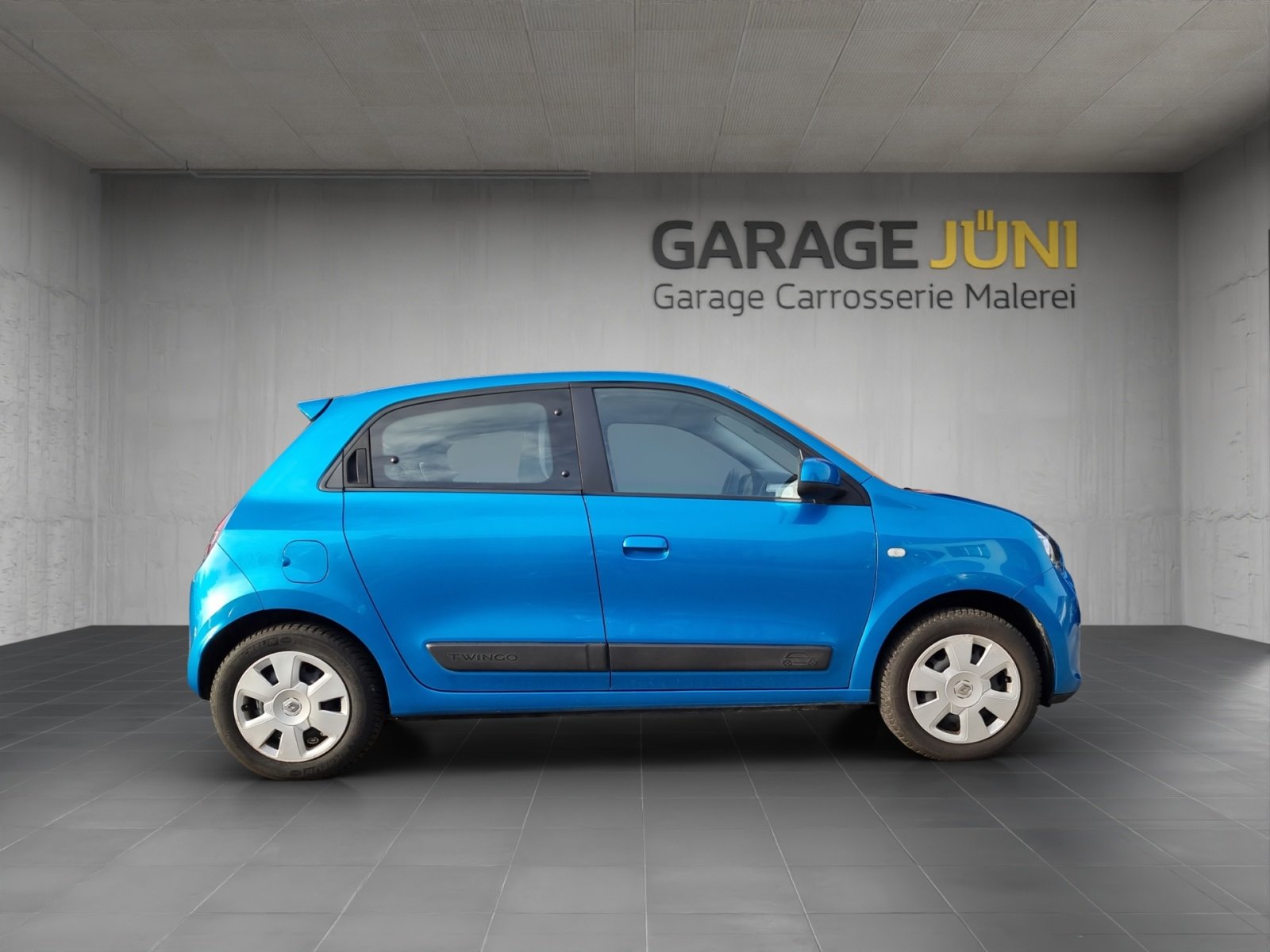 RENAULT Twingo 0.9 TCe 90 Zen, Petrol, Second hand / Used, Manual - 2