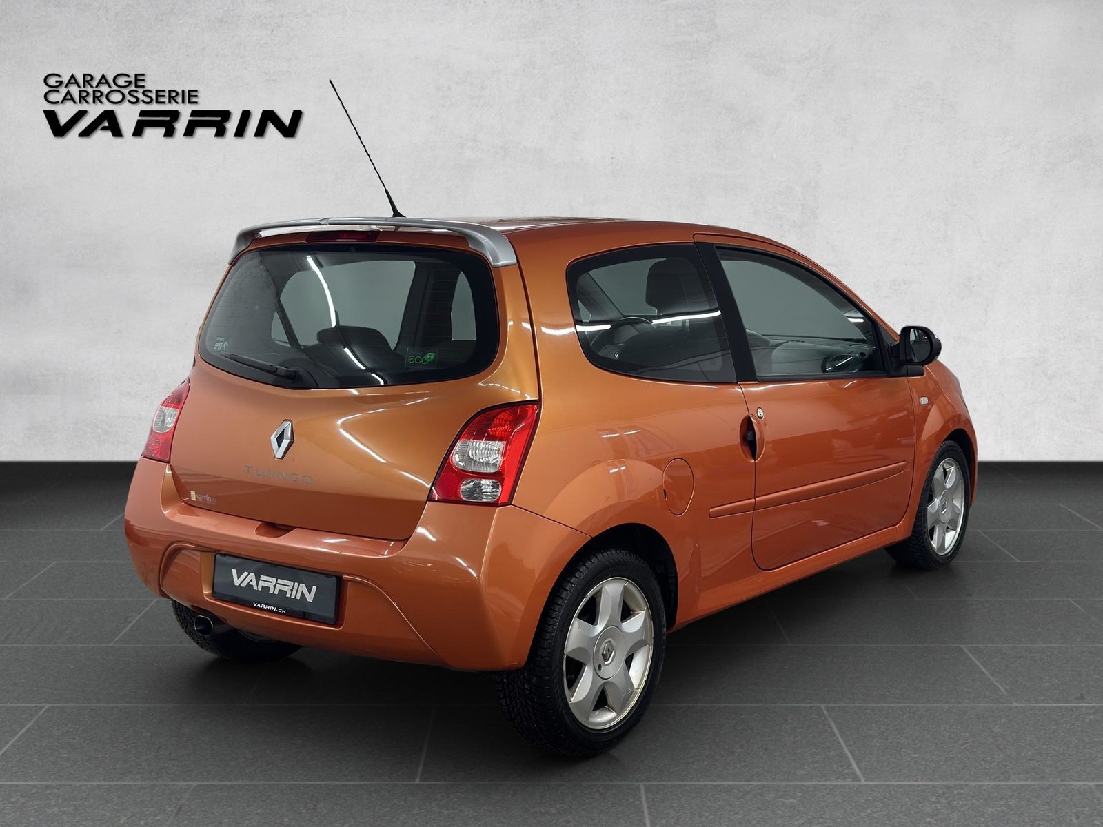 RENAULT Twingo 1.2 TCe 100 GT, Petrol, Second hand / Used, Manual - 6