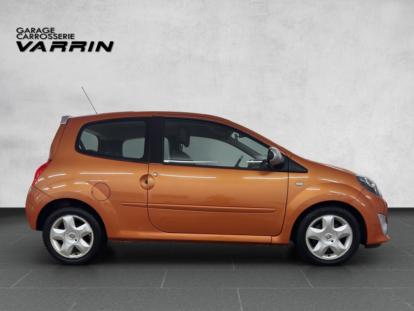 RENAULT Twingo 1.2 TCe 100 GT, Petrol, Second hand / Used, Manual - 7