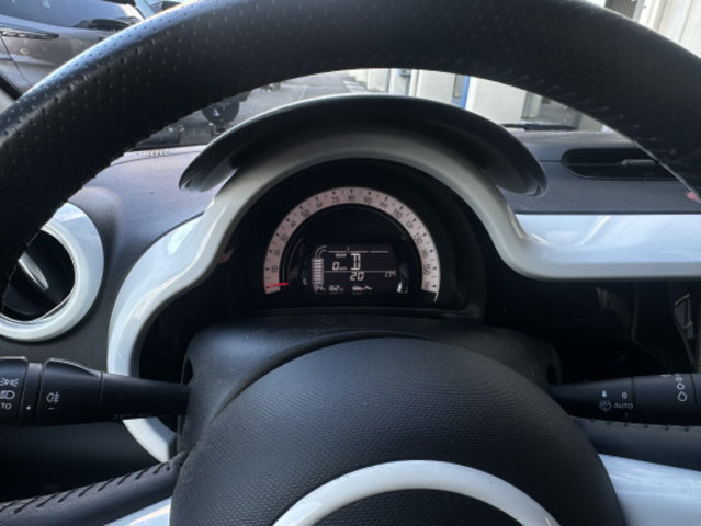 RENAULT Twingo Electric Vibes, Elektro, Occasion / Gebraucht, Automatik - 7