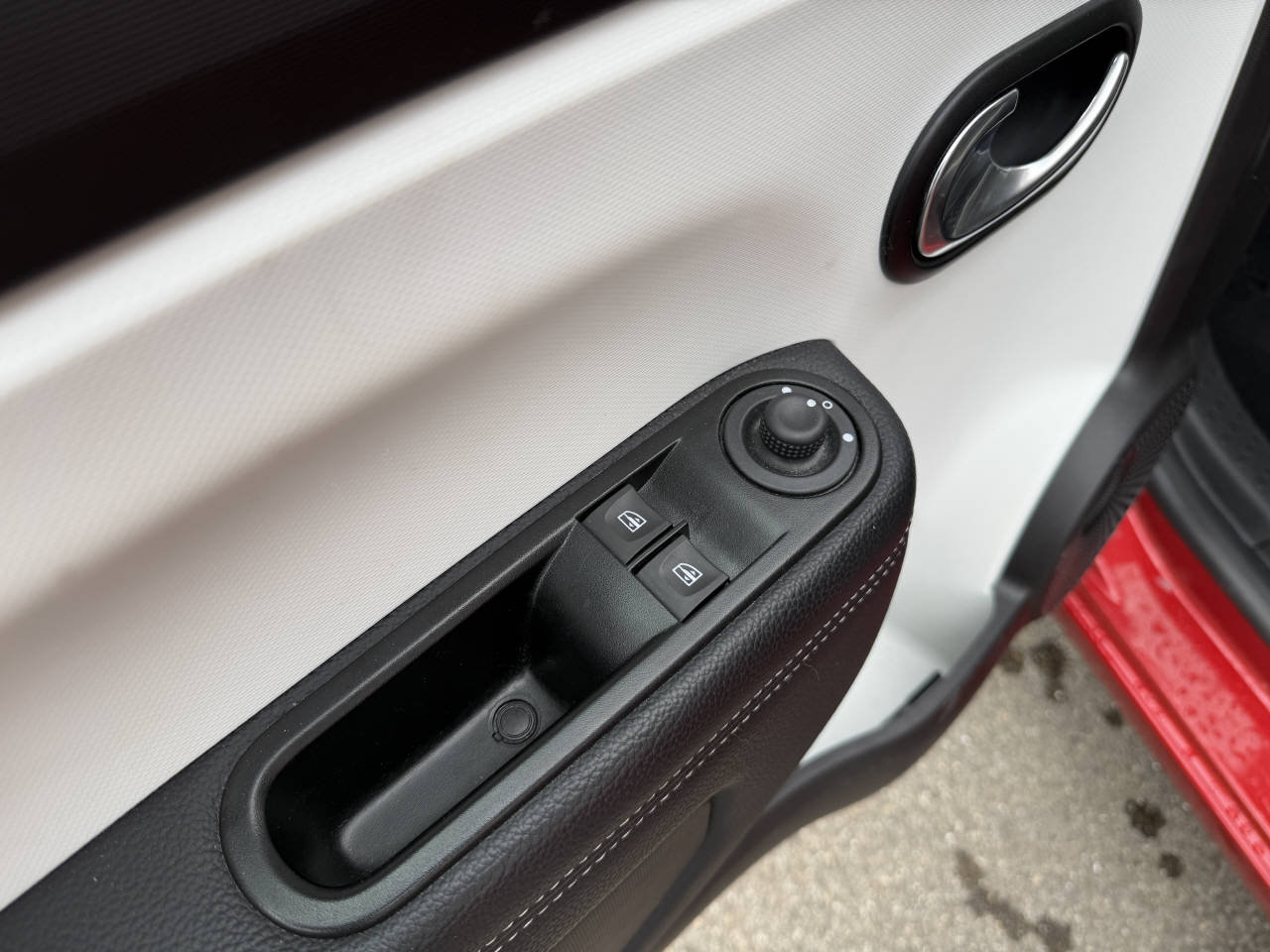 RENAULT Twingo E-Tech techno, Électrique, Occasion / Utilisé, Automatique - 7