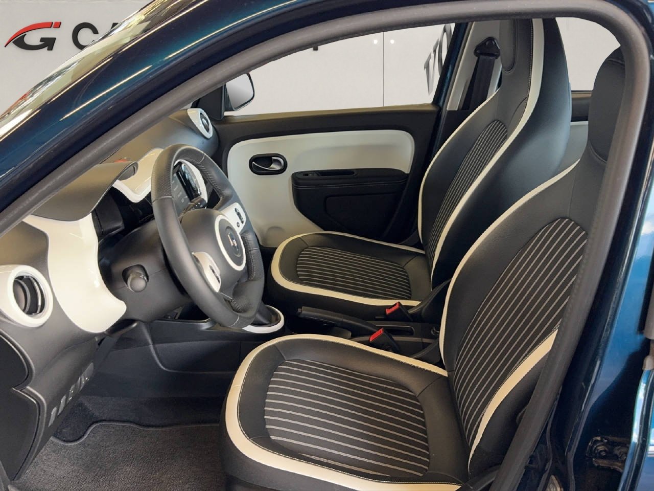RENAULT Twingo 1.0 SCe 65 Intens, Petrol, Second hand / Used, Manual - 5