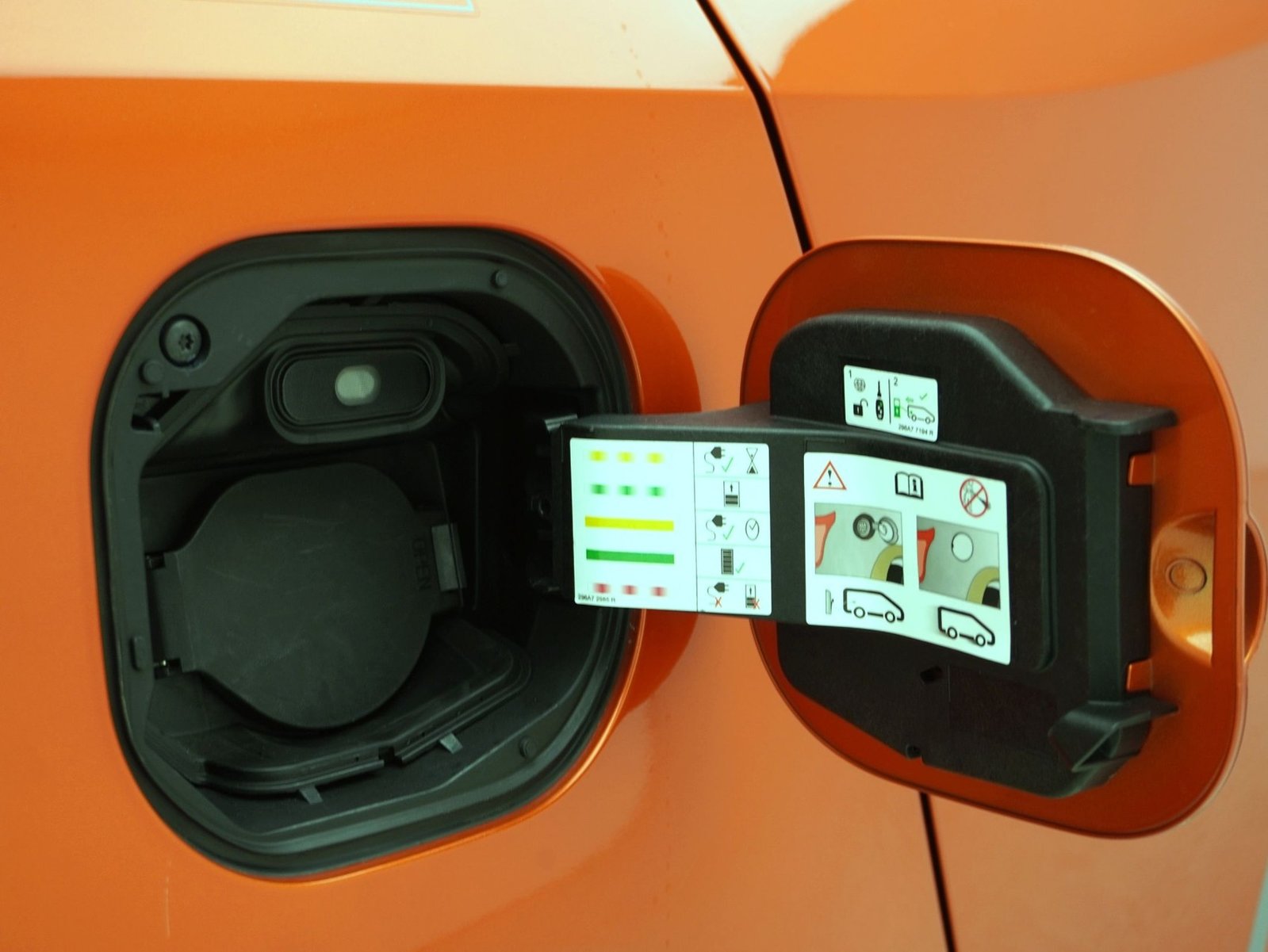RENAULT Twingo Vibes, Électrique, Occasion / Utilisé, Automatique - 7